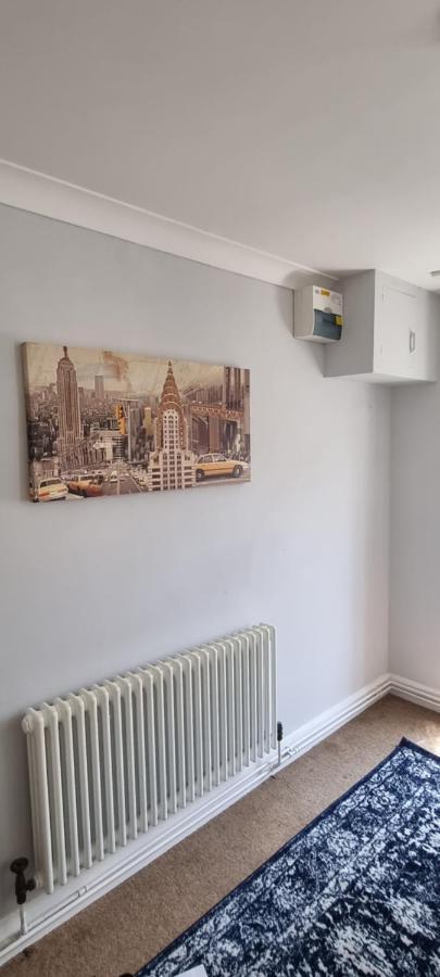Diamond Harbour - Whole Huge Apartment - Wifi - Beach - Ramsgate Town Екстер'єр фото